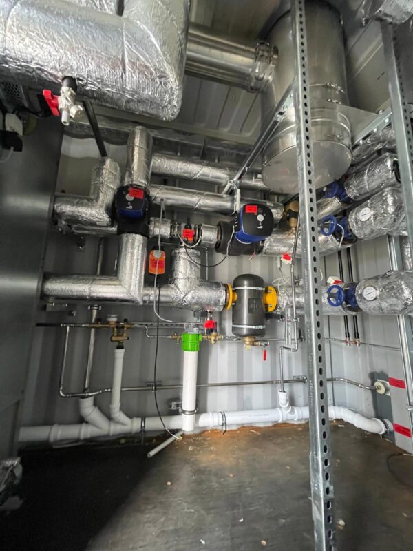 container 01-07 cv ketelhuis 170kW extern geïsoleerd in antraciet!